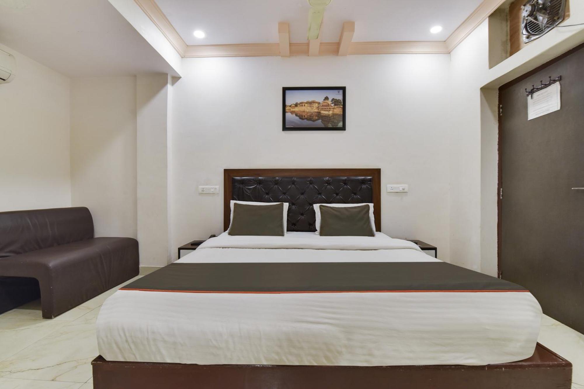 Super Hotel O Ratnam Palace Udaipur Ngoại thất bức ảnh